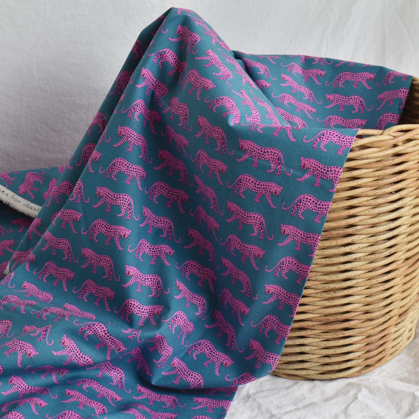 Pink Teal Leopard Cotton Fabric for Quilting and Clothing 145gsm