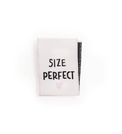 Naailabels "Size Perfect" – Geweven Labels voor Kleding, Set van 4