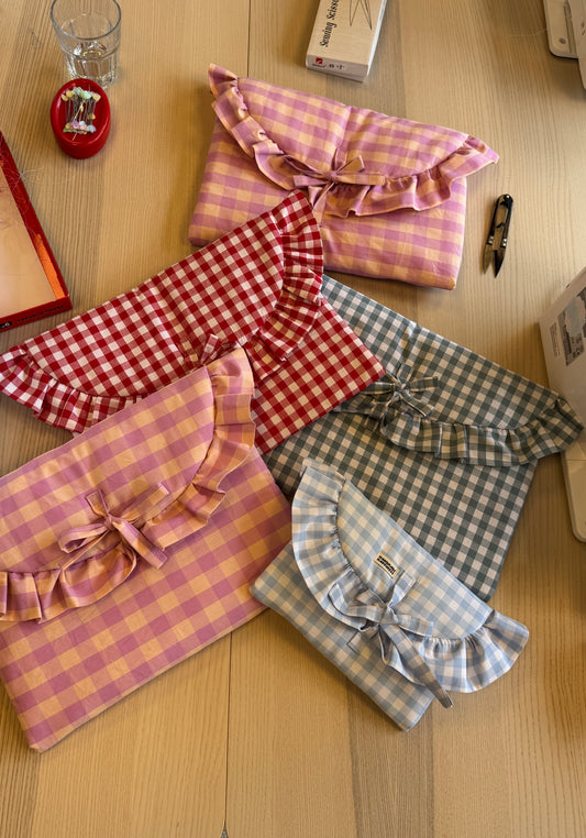 Beginner Sewing Workshop Rotterdam: Laptop & E-Reader Pouch