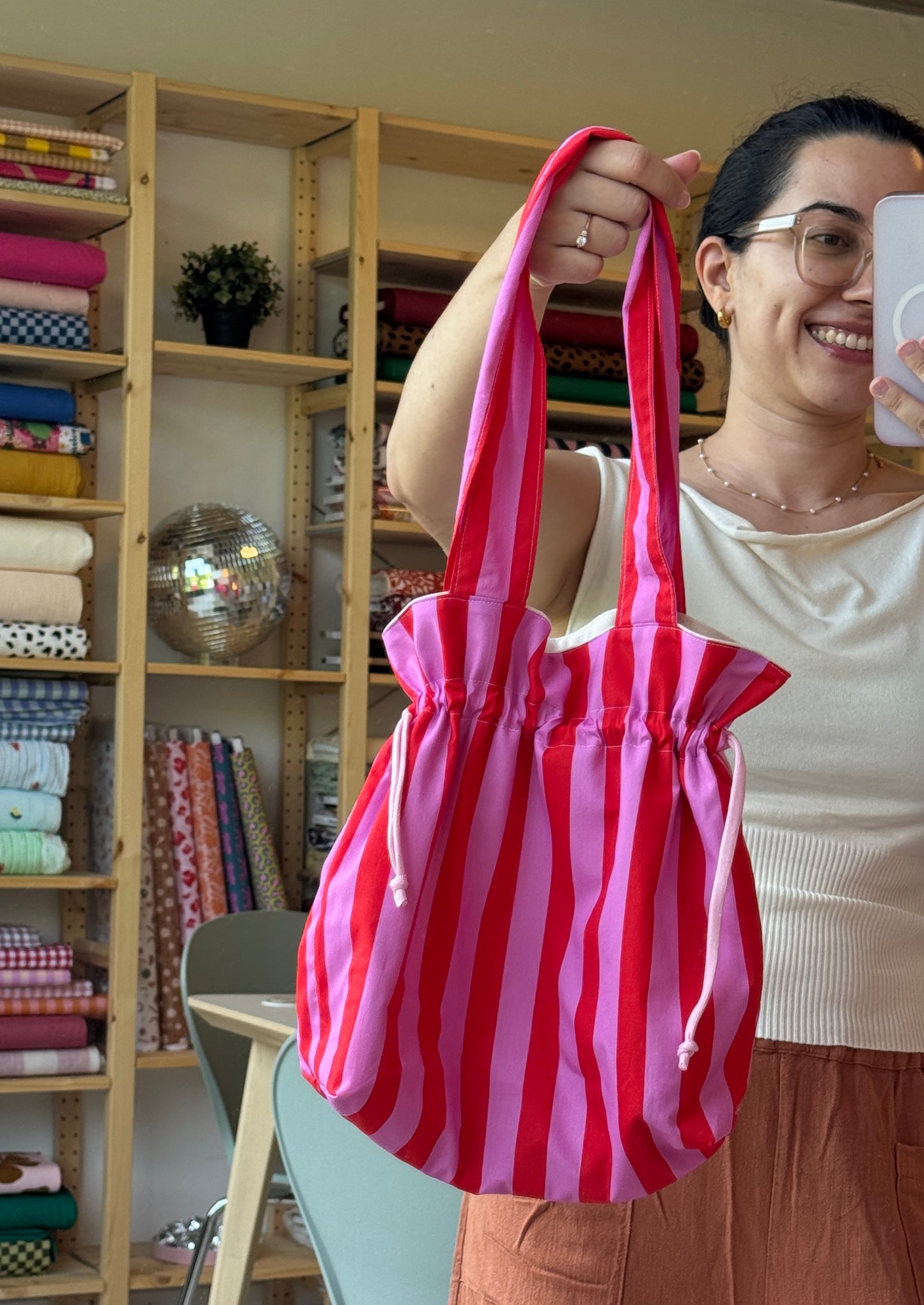 Beginner Sewing Workshop Rotterdam: Drawstring Tote
