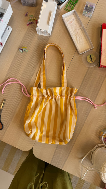 Beginner Sewing Workshop Rotterdam: Drawstring Tote