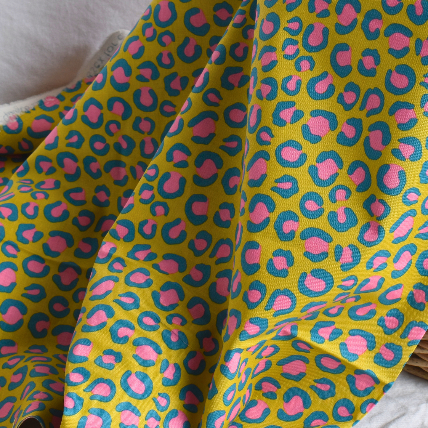 Pink Olive Green Leopard Print Cotton Fabric for Quilting and Clothes 145gsm